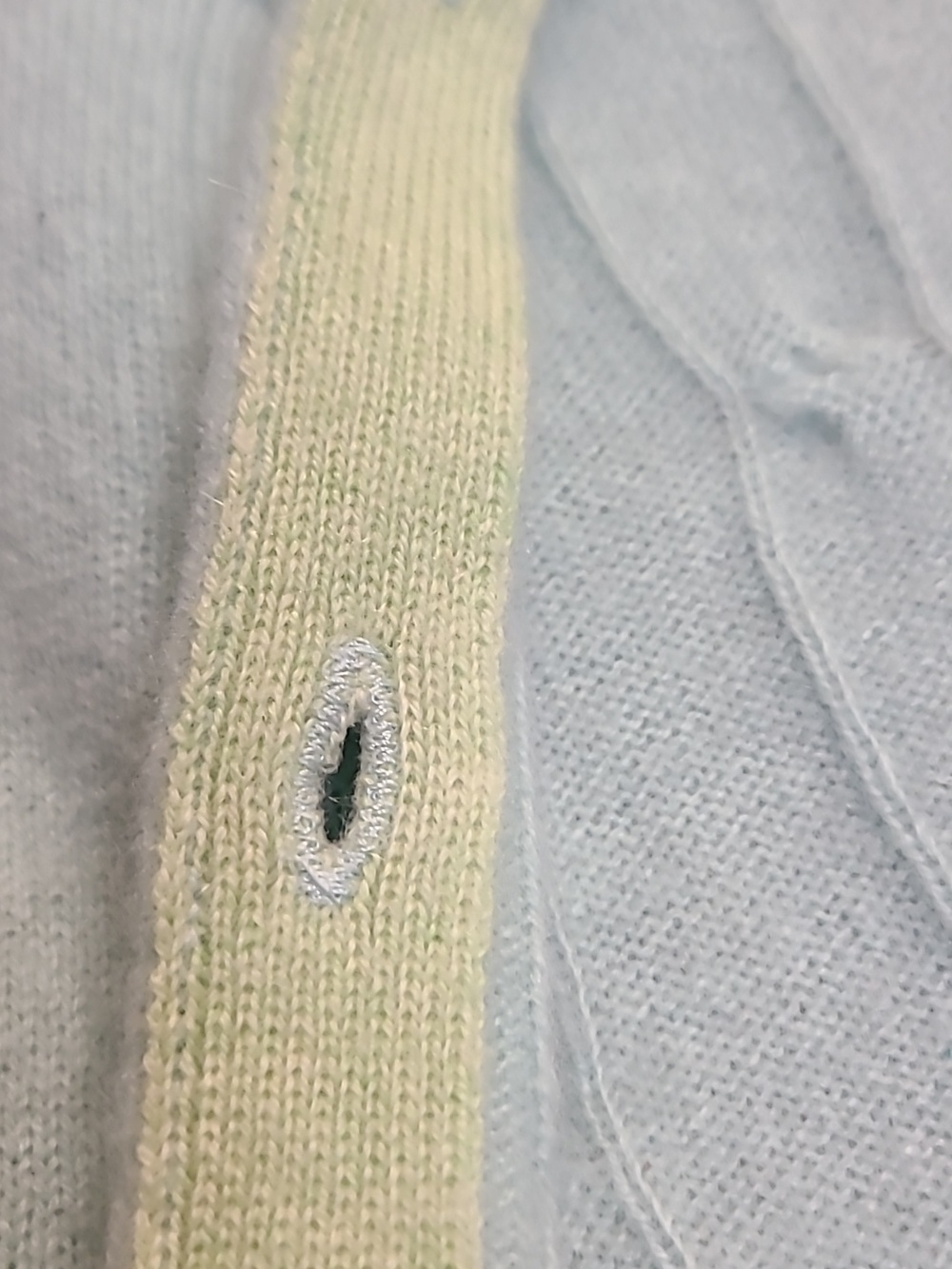 Ann Taylor Light Mint Green Cable Knit Cardigan - Picture 4 of 6